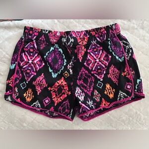 Gymboree Girl’s Black and Pink 3” Elastic Waist Ikat Shorts Size 7